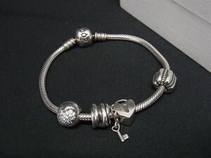 1円 ■美品■ PANDORA パンドラ ラインストーン ハートカデナ ブレスレット アクセサリー レディース シルバー系 AZ2624