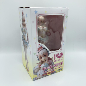 【中古】頭部・ヘッドホン破損)KADOKAWA 1/7 すーぱーそに子 10th Anniversary Figure Birthday Party Ver.[240006501459]