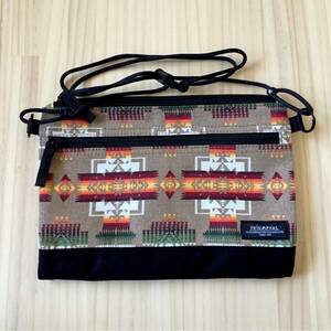 新品同様 BEAMS Native Pattern Sacoche Shoulder bag ビームス ネイティヴパターン サコッシュ ショルダーバッグ PENDLETON ペンドルトン