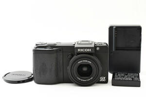RICOH GX200 12.1MP デジタルカメラ Black バッテリー＆充電器付き #311
