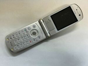 AA018 docomo FOMA P702i シルバ-