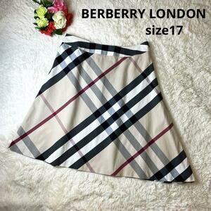 大きいサイズ★BERBERRY LONDON　バーバリーロンドン　スカート　メガチェック　チェック　17 3L 2XL ベージュ　フレア　総柄　春夏　