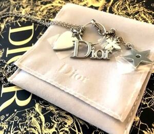 新品未使用　レア　Dior ディオール　ノベルティー　ネックレス　限定　ギフト包装