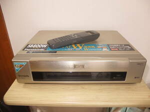 Panasonic/パナソニック NV-SB800W S-VHS.ビデオデッキ 録再OK