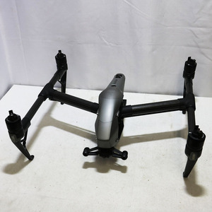 DJI INSPIRE2 T650A 技適マーク有り ZENMUSE X5S バッテリー4本付き 中古良品