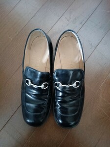 GUCCI ローファー…36.5C