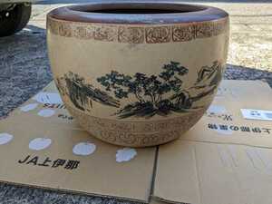 火鉢　中国　古い　　直径40センチ　高さ28センチ　植木鉢 　