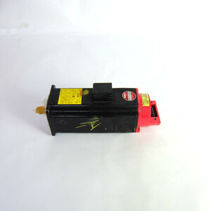 FANUC　ACサーボモーター　A06B-0372-B175　【992300501205】