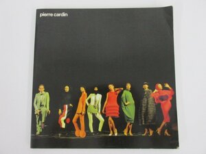 ▼　【図録 ピエール・カルダン30年の軌跡“独創の世界” Pierre Cardin 朝日新聞社 1982年】137-02301