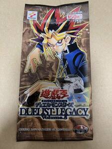 遊戯王　未開封パック　duelist legacy vol 5 デュエリスト レガシー　闇を制する者　蘇りし魂　王家の守護者　再録　初期　絶版