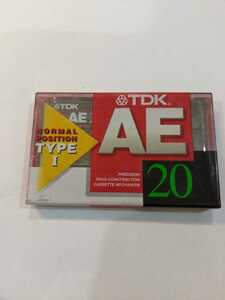 カセットテープ TDK １本（新品未開封）