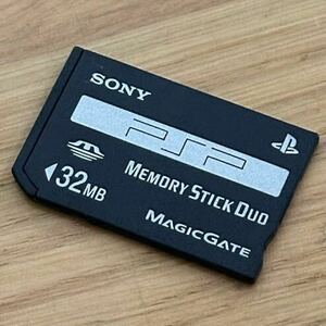 動作確認済　SONY Memory Stick Duo PSPメモリースティック 32GBソニー PSP-M32