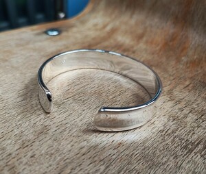 925 STERLING SILVER BANGLE/シルバーバングル/シンプルデザイン/ブレスレット/シルバー925