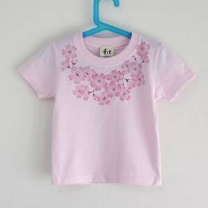 子供服 キッズTシャツ 90サイズ ピンク コサージュ桜柄 Tシャツ ハンドメイド 手描きTシャツ 和柄 春 プレゼント