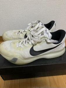 中古　NIKE KOBE X　ナイキ　コービー１０　サイズ27.5㎝