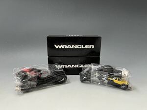 ● 未使用 ● JEEP ジープ ノベルティ WRANGLER ● ラングラー ミニフィギュア 2個セット ● ミニカー ライトニングケーブル iPhone ●