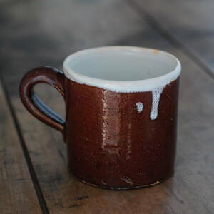 18-19世紀 キュノワール 焦茶色のマグカップ Cul Noir / アンティーク1800年代 古道具 民陶 ファイアンス 酒器 花器 コーヒーカップ