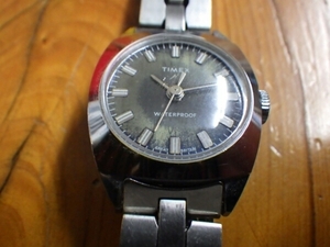 アンティークで可愛い TIMEX (タイメックス) 手巻き時計