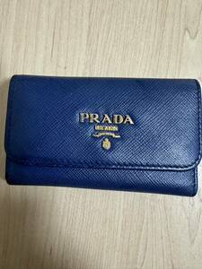 プラダ PRADA キーケース ブルー 