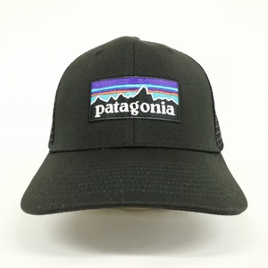 未使用品 パタゴニア Patagonia 38289 SP23 P-6 Logo Trucker Hat ロゴ トラッカーキャップ メッシュキャップ ブラック メンズ