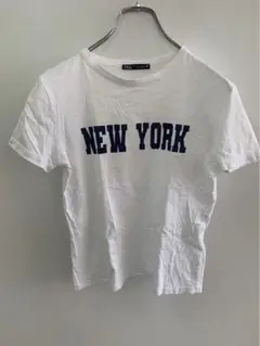 ZARA レディース　Tシャツ　ホワイト　ビッグロゴ　カジュアル　S〜Mサイズ