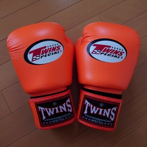 TWINS JAPAN ボクシンググローブ 12oz. 本革 格闘技