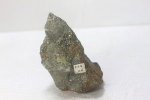 黄鉄鋼　秋田産　鉱物標本、パールストーン　1,09kg 　　　　　　