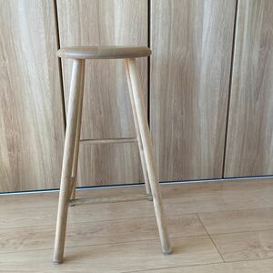 NORDIC STOOL Traevarefabrikken ノルディック スツール ナチュラル　椅子 北欧　デンマーク　カフェ