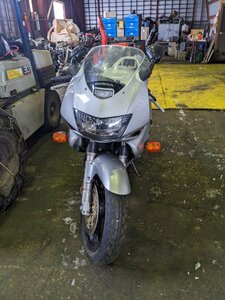 VTR1000F　ファイアーストーム　シルバー　ノーマル車　低走行　部品取り　書類なし　