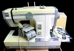 1000円スタート ミシン JANOME COMBI DX MODEL2000 ジャノメ ジャノメミシン ハンドクラフト 手工芸 通電確認済 ケース付 4 ミシンH①202