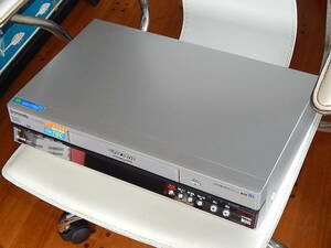 動作確認済　Panasonic Ｓ－ＶＨＳビデオ NV-SV150B