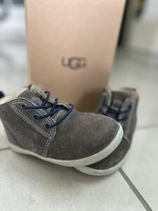 UGG キッズ16センチ