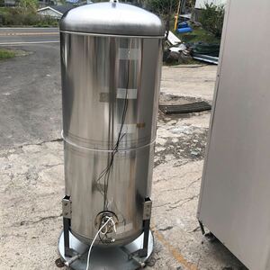 鹿児島発　温水器　貯水タンク 　用途色々！！　水タンク　焼却炉　錆びない！温水器　貯水タンク