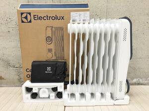 A エレクトロラックス オイルヒーター EO12D103C0 ホワイトネイビー ComfortHeat 暖房器具 箱付き