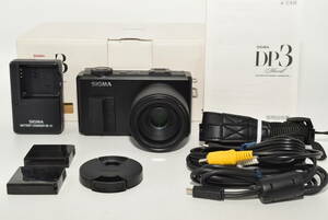 【特上品】 SIGMA デジタルカメラ DP3Merrill 4,600万画素 FoveonX3ダイレクトイメージセンサー(APS-C)搭載 929558　#6752