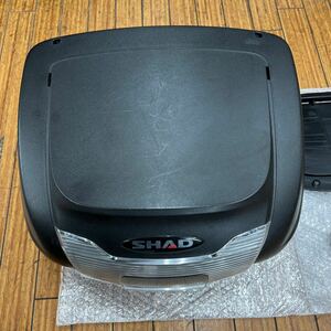 【中古】 SHAD SH40 トップケース 鍵1本