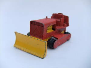 MATCHBOX NO 16 CASE TRACTOR ブルドーザー