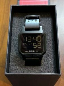 NIXON ニクソン デジタル 腕時計 Heat 希少なAll Black