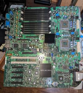 PowerEdge 2900 マザーボード　その１