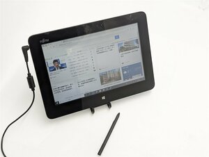 安さで勝負 高速SSD 10.1型 タブレット 富士通 ARROWS Tab Q555/K64 中古良品 ペン付き Atom 4GB 無線 Bluetooth カメラ Windows10 Office