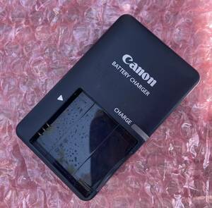 Canon デジカメ用　充電器　CB-2LV ジャンク品　送料無料