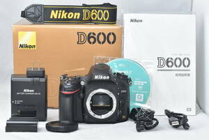 美品 Nikon ニコン D600 ボデイ 元箱 付属品 ショット数10435枚