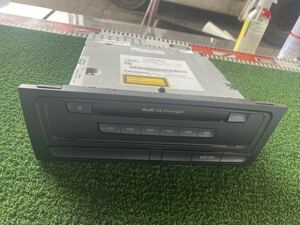 アウディ　アウディ A4 8k オーディオ　CDチェンジャー