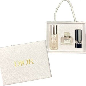 【CU】Dior　ディオール　限定　ディスカバリー キットdior-gift-kit　美容液口紅ルージュ　トワレ香水3点セットボックス付コスメ新品新品