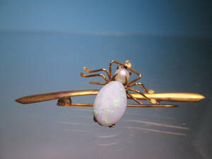 【江月】 アンティークジュエリー・14K オパール/本真珠珠飾り 蜘蛛のブローチ 1,83g