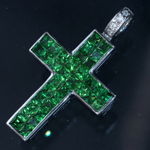 F0194【CROSS】グロシュラーガーネット２．００ct 天然ダイヤモンド０．０２ct 最高級14金WG無垢ペンダントトップ