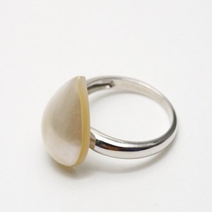 マベ真珠パールリング【指輪】 17×12mm　ホワイトカラー　シルバー製リング枠