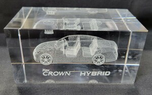箱なし　やや汚れ傷あり　トヨタ　New CROWN HYBRIDクリスタル　オブジェ　3D