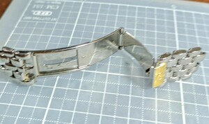 OMEGAデビル　プレステージ　メンズ　　　　　　　　　中古バックル　修理　腕回り調整にいかがでしょうか　OMEGAパネルはK18YGです