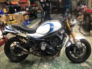 YAMAHA／XSR900(RZ350仕様)ワイズギア・オーセンティック外装/ファニーズ・テールカウル/パフォーマンスダンパー/アバルトチタンマフラー